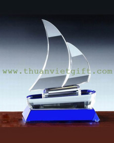 BIỂU TRƯNG PHA LÊ 005