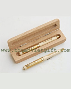 BÚT GỖ 003