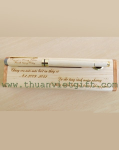 BÚT GỖ 012